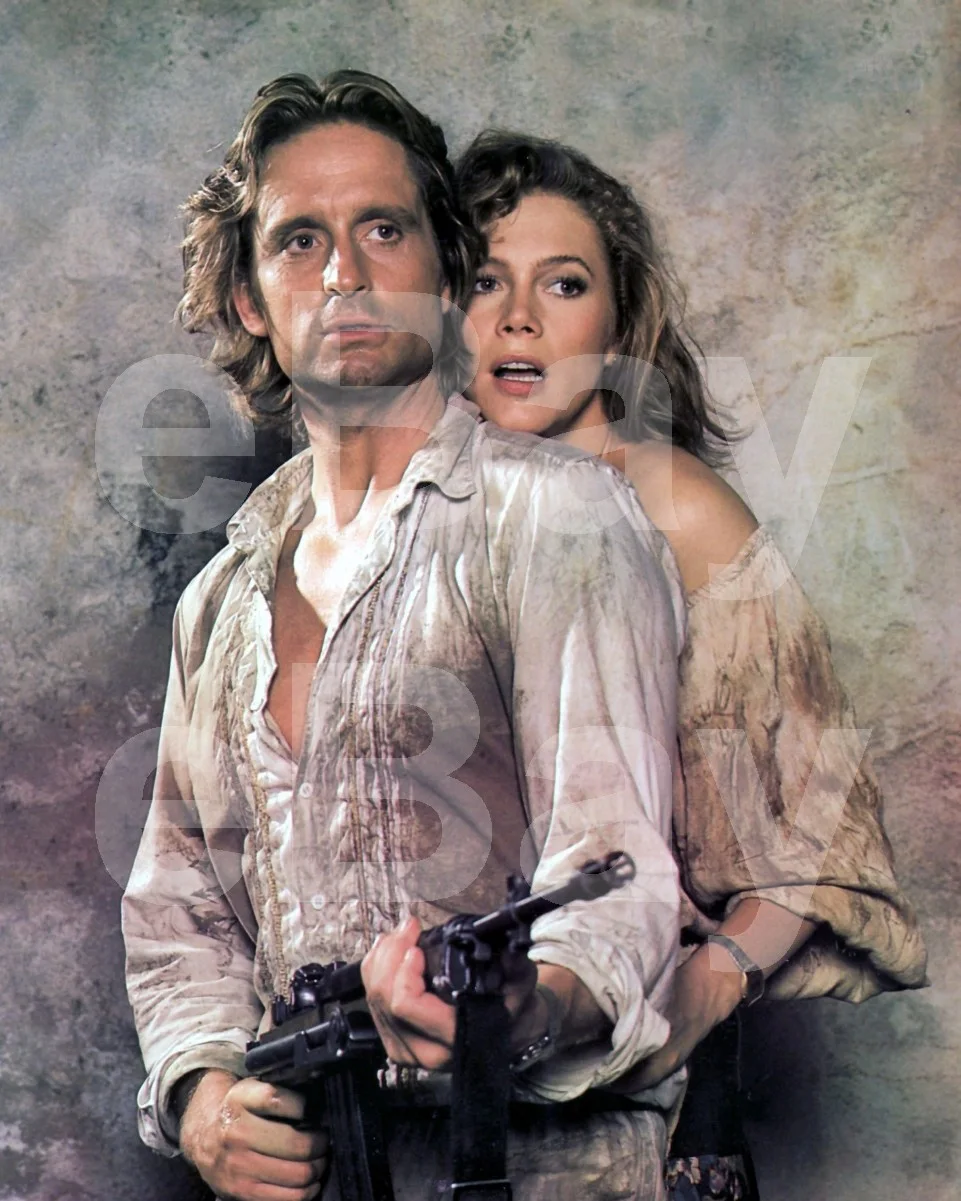 Romancing the Stone (1984) Kathleen Turner, Michael Douglas 16x12 Photo Poster, image 4