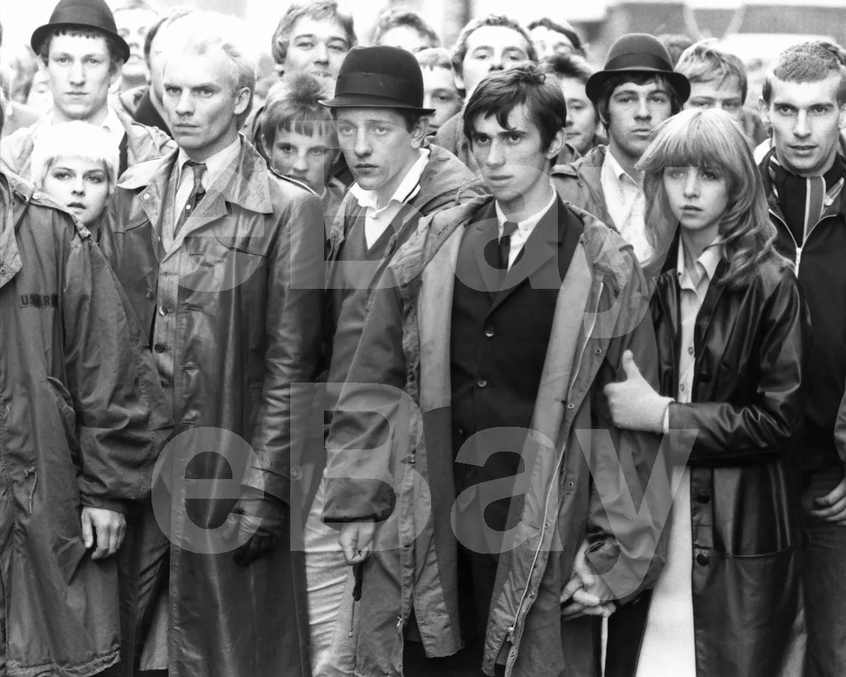 Quadrophenia (1979) Phil Daniels, Sting, Mark Wingett, Leslie Ash 16x12 Photo, изображение 4