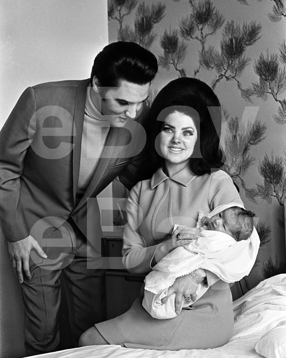 Elvis & Priscilla Presley 16x12 Photo Poster Print, image 4