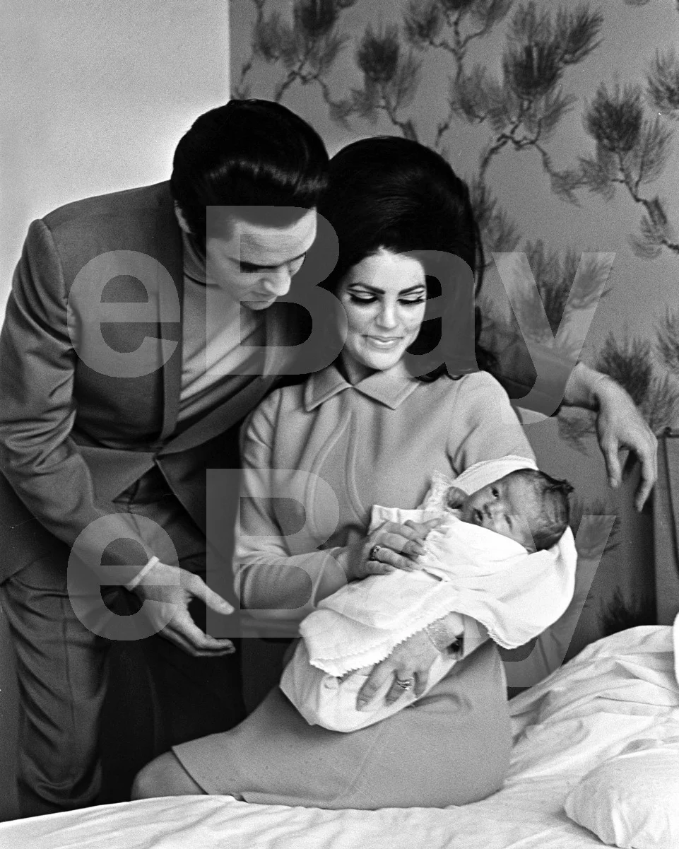 Elvis & Priscilla Presley 16x12 Photo Poster Print, image 4