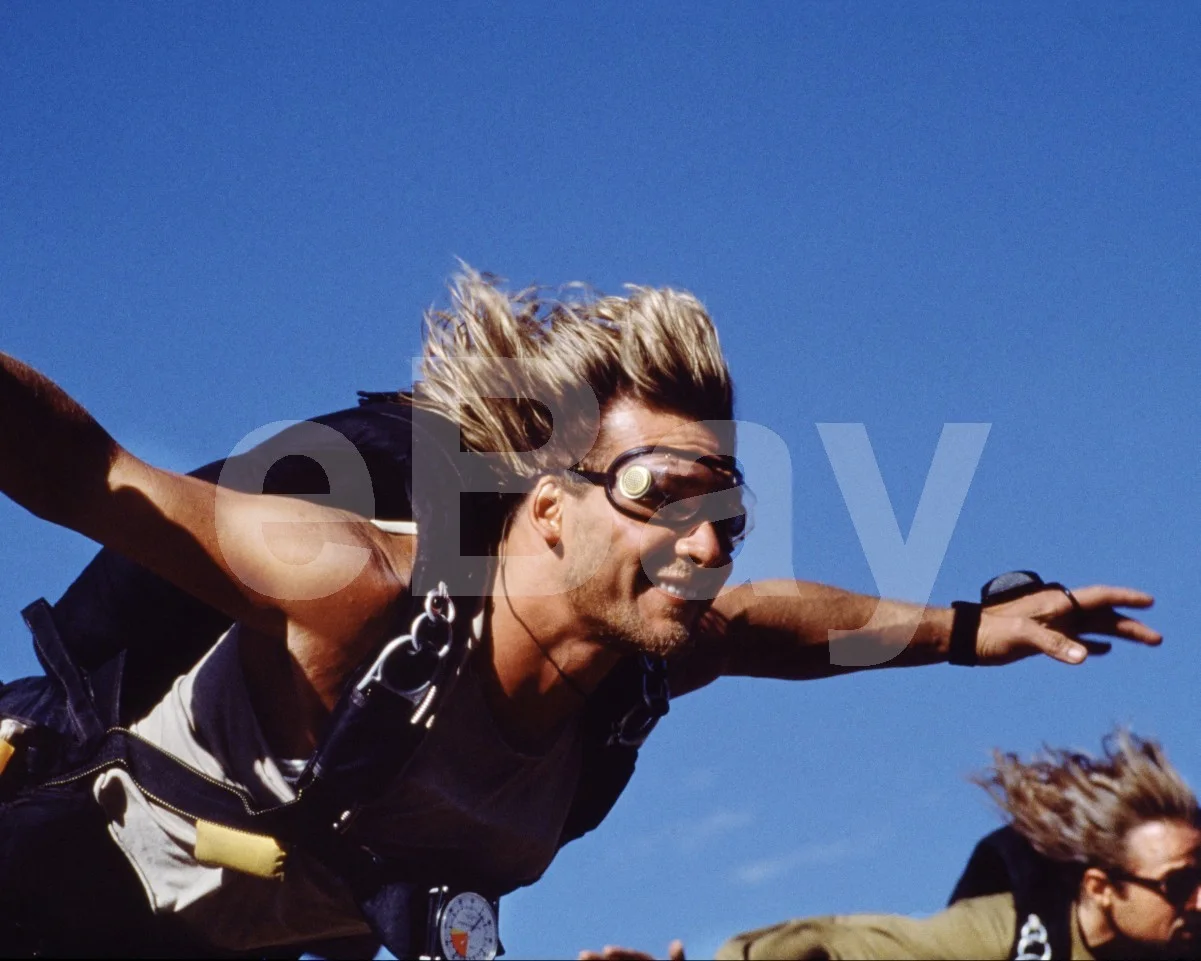 Point Break (1991) Patrick Swayze 16x12 Photo Poster Print, image 4