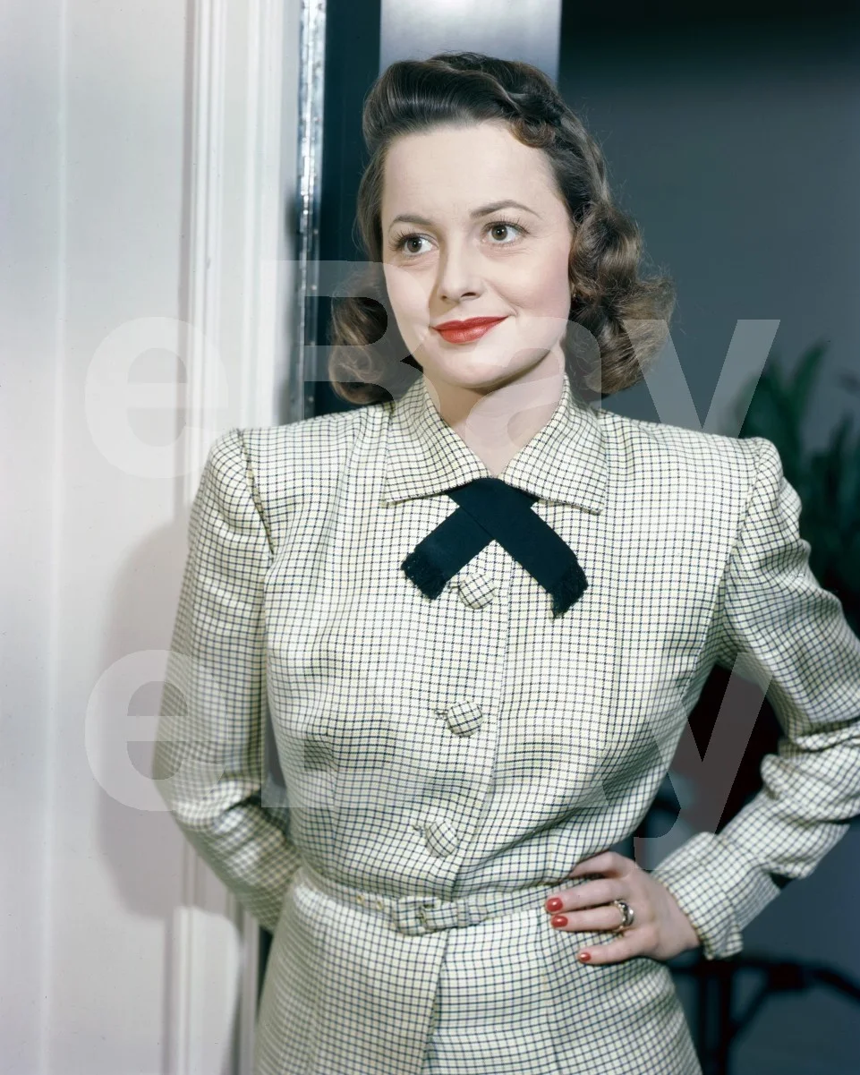 Olivia de Havilland 16x12 Photo Poster Print, image 4