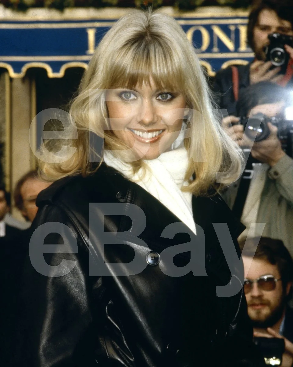 Olivia Newton-John 16x12 Photo Poster Print, image 4