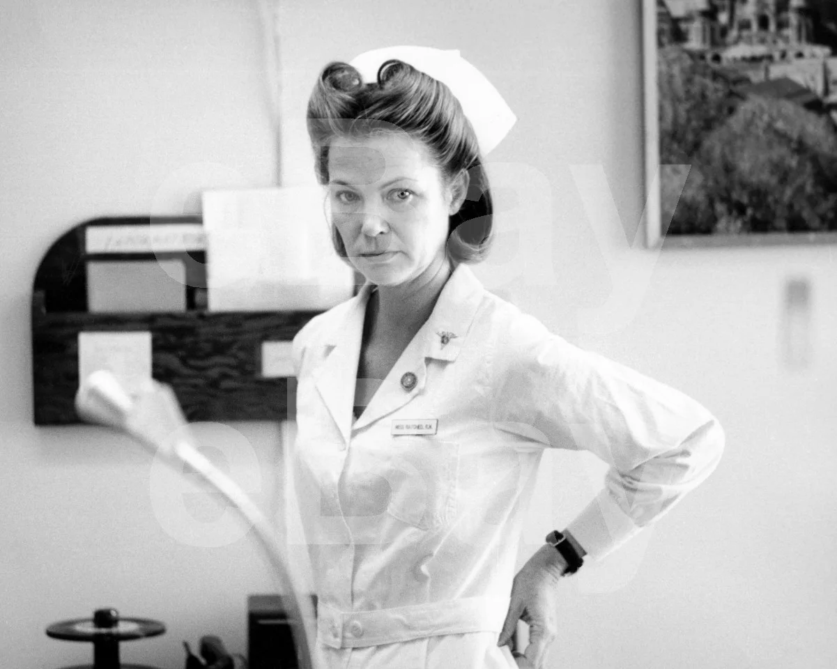 One Flew Over the Cuckoo's Nest (1975) Louise Fletcher 16x12 Photo Poster Print, изображение 4