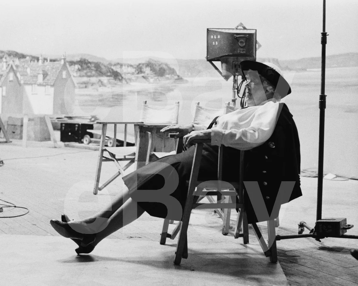 Margaret Rutherford "Miss Marple" 16x12 Photo Poster Print, изображение 4