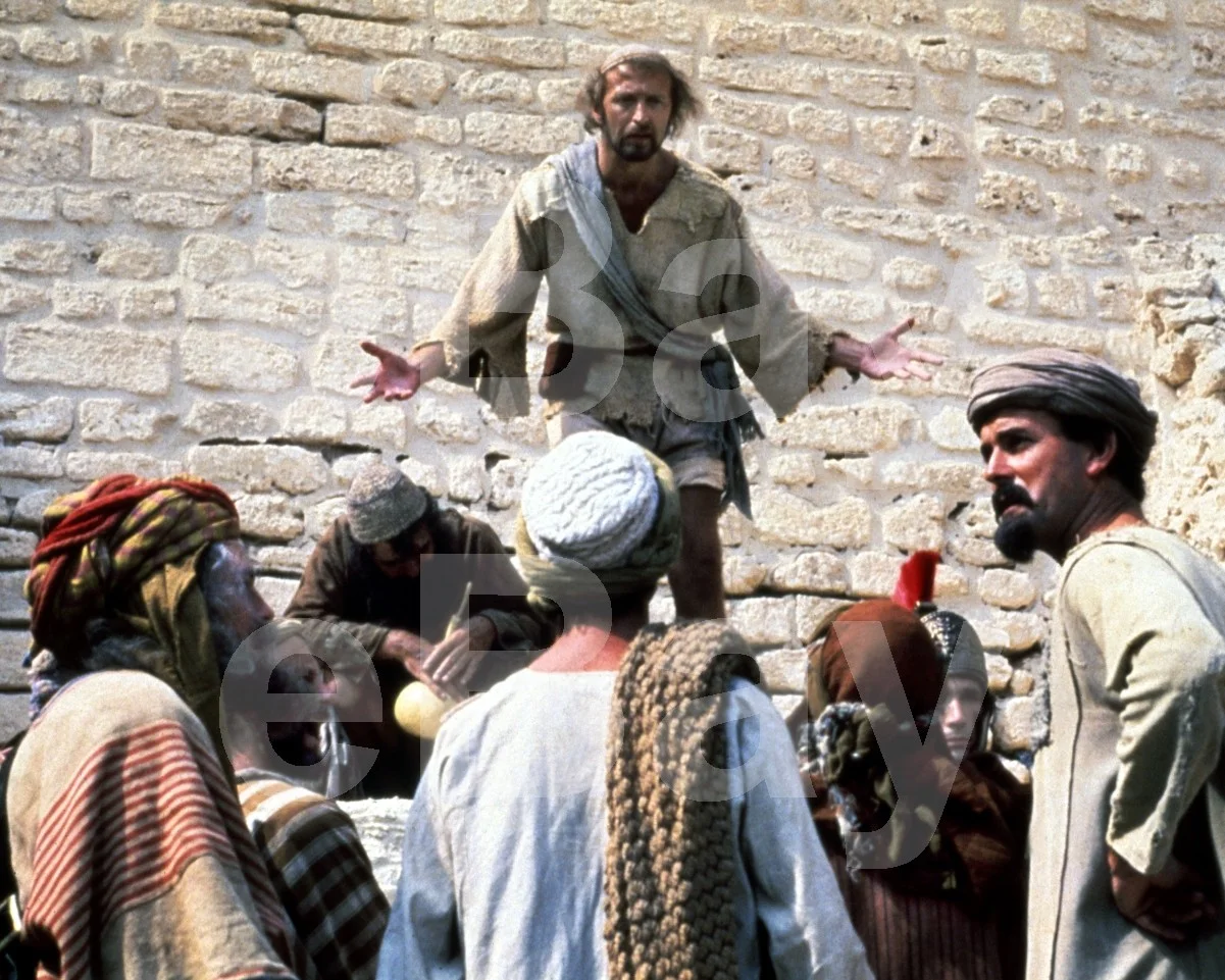 Monty Python - Life of Brian (1979) Graham Chapman, John Cleese 16x12 Photo, изображение 4
