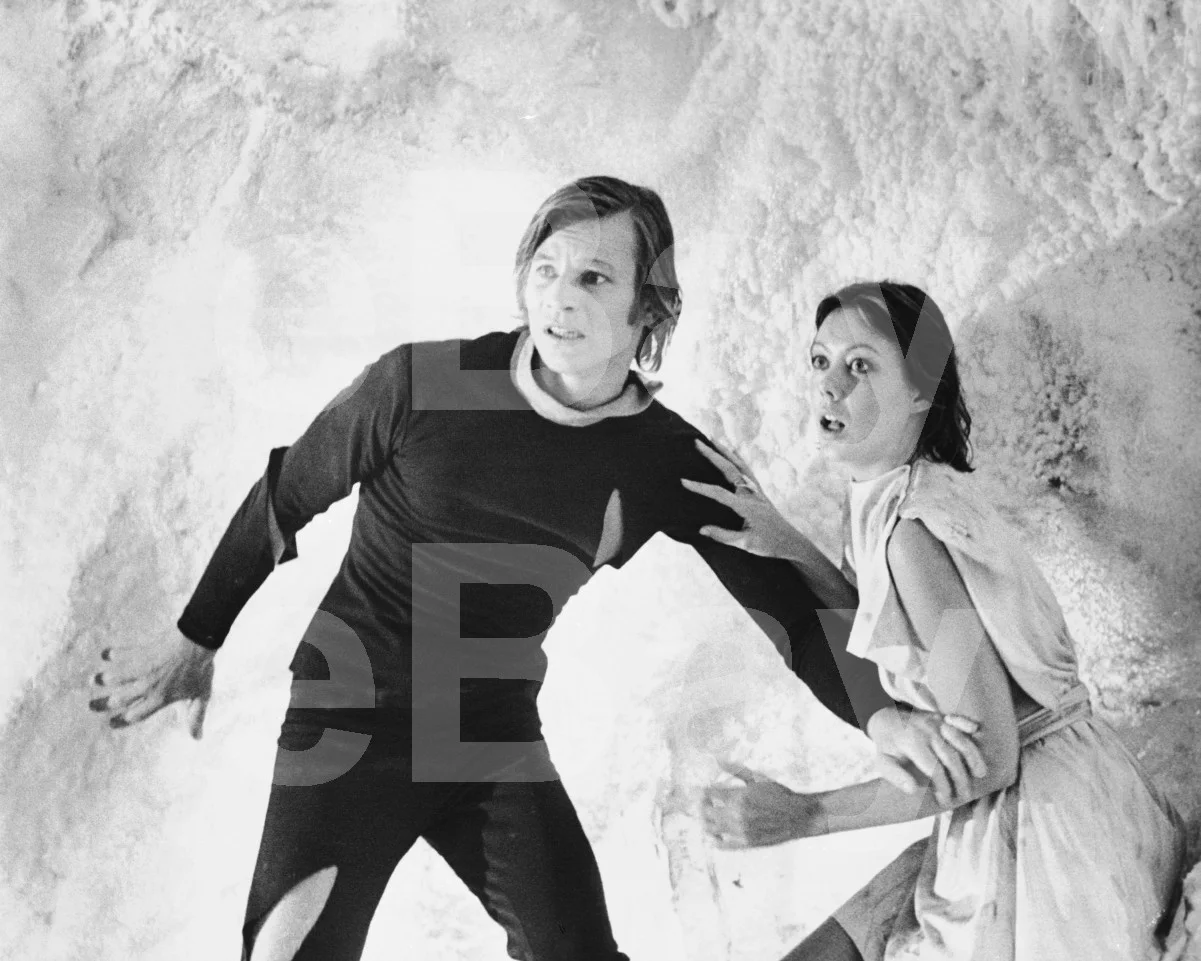 Logan's Run (1976) Jenny Agutter, Michael York 16x12 Photo Poster Print, image 4
