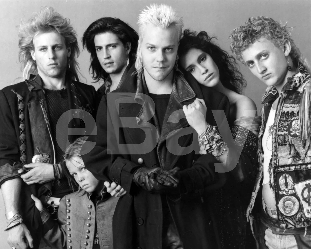 The Lost Boys (1987) Brooke McCarter, Billy Wirth Cast 16x12 Photo Poster Print, изображение 4