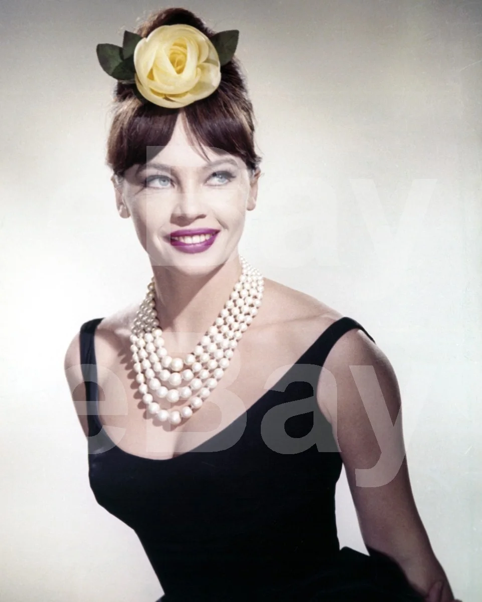 Leslie Caron 16x12 Photo Poster Print, image 4