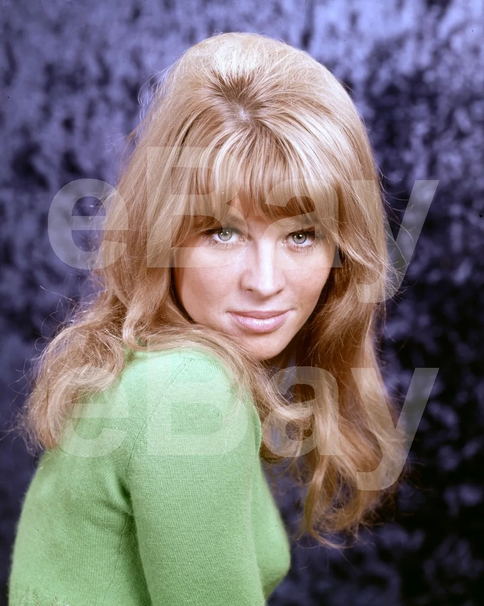 Julie Christie 16x12 Photo Poster Print, изображение 4