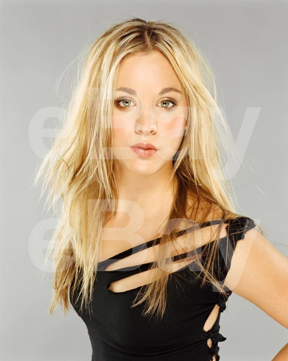 Kaley Cuoco 16x12 Photo Poster Print, image 4