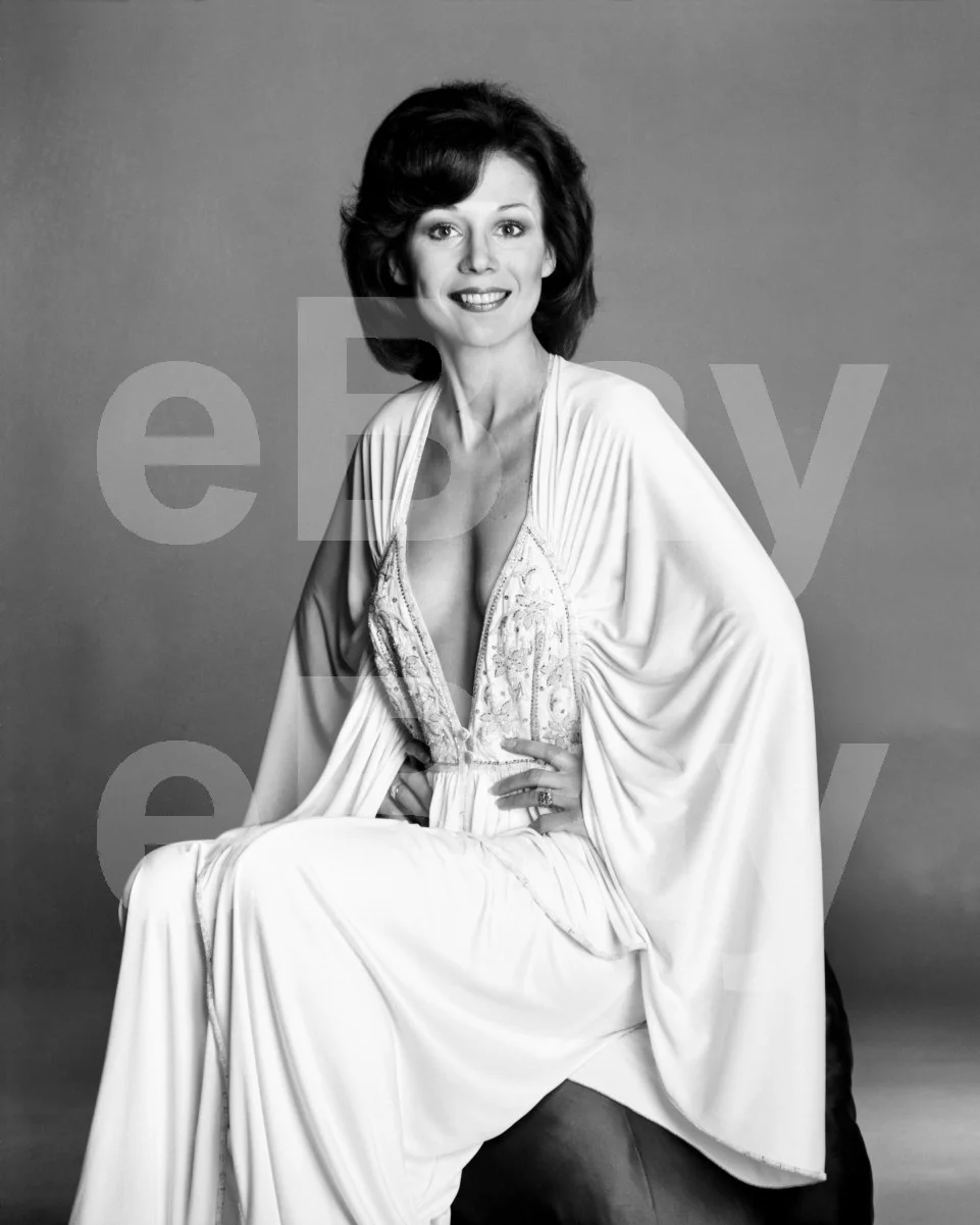 Kathryn Leigh Scott 16x12 Photo Poster Print, изображение 4