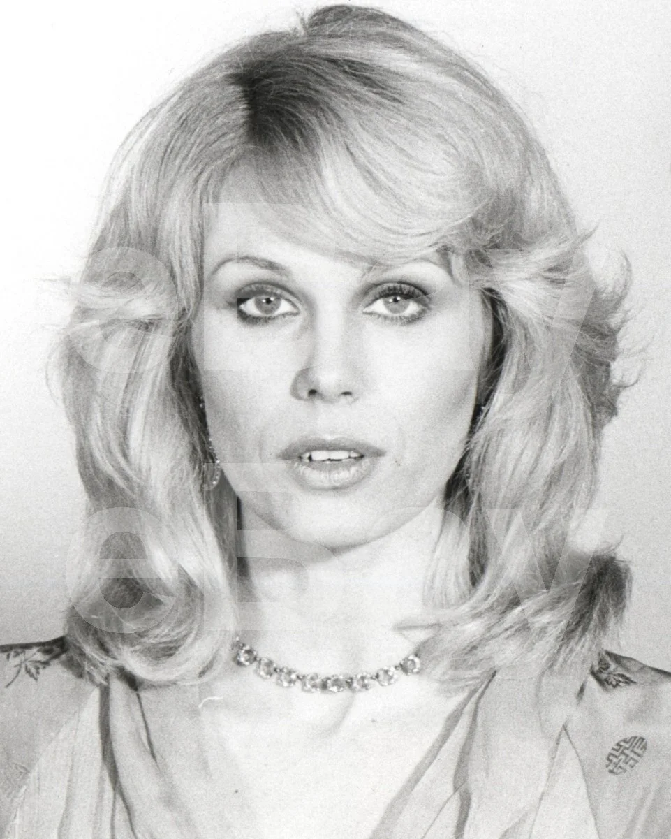 Joanna Lumley 16x12 Photo Poster Print, image 4