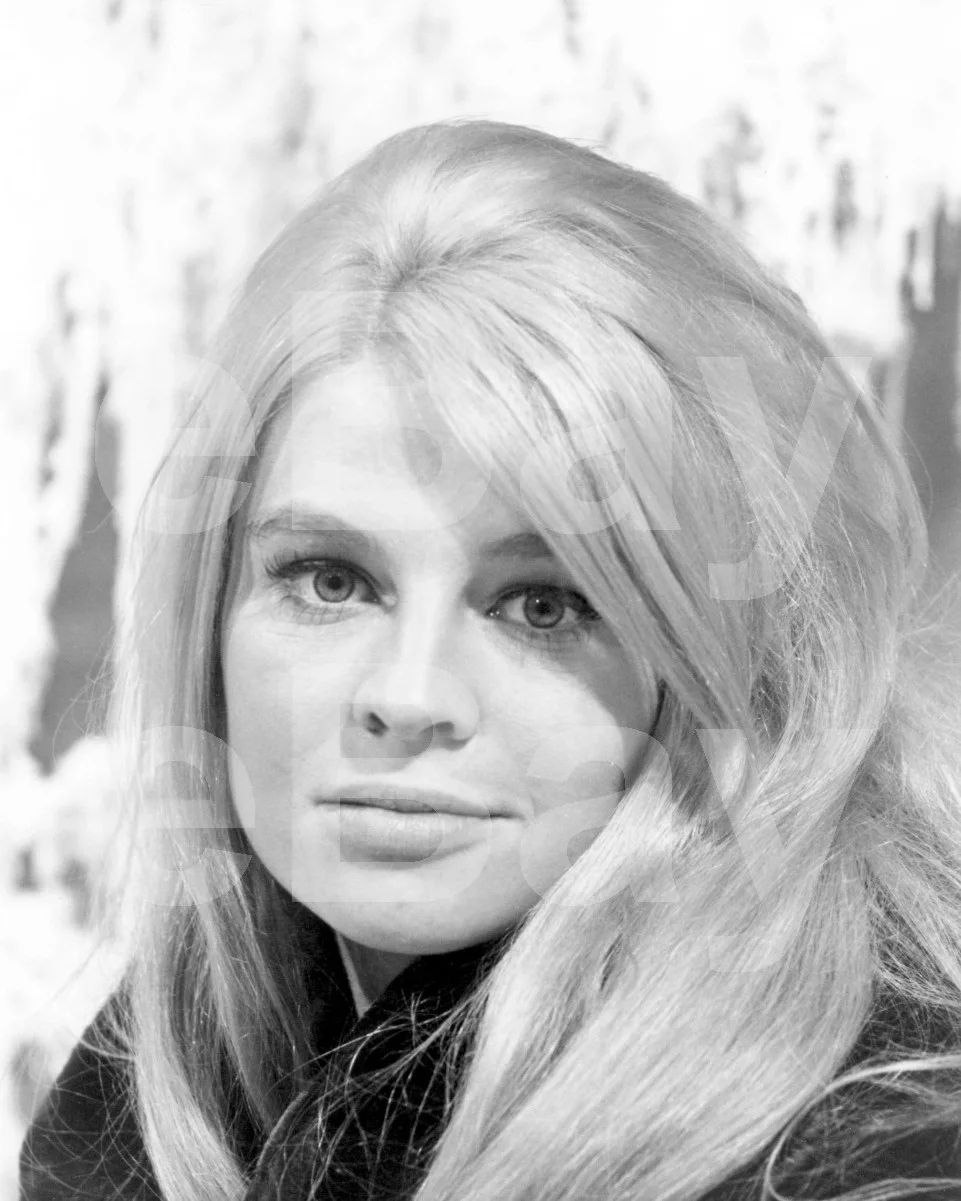 Julie Christie 16x12 Photo Poster Print, image 4