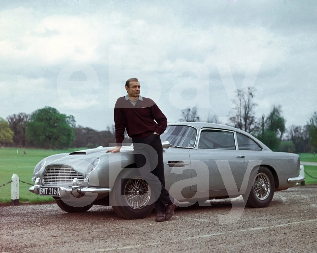 Goldfinger - Sean Connery 16x12 Photo Poster Print, изображение 4