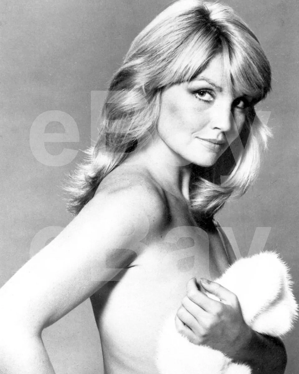 The Spy Who Loved Me - James Bond (1977) Sue Vanner 16x12 Photo Poster Print, изображение 4