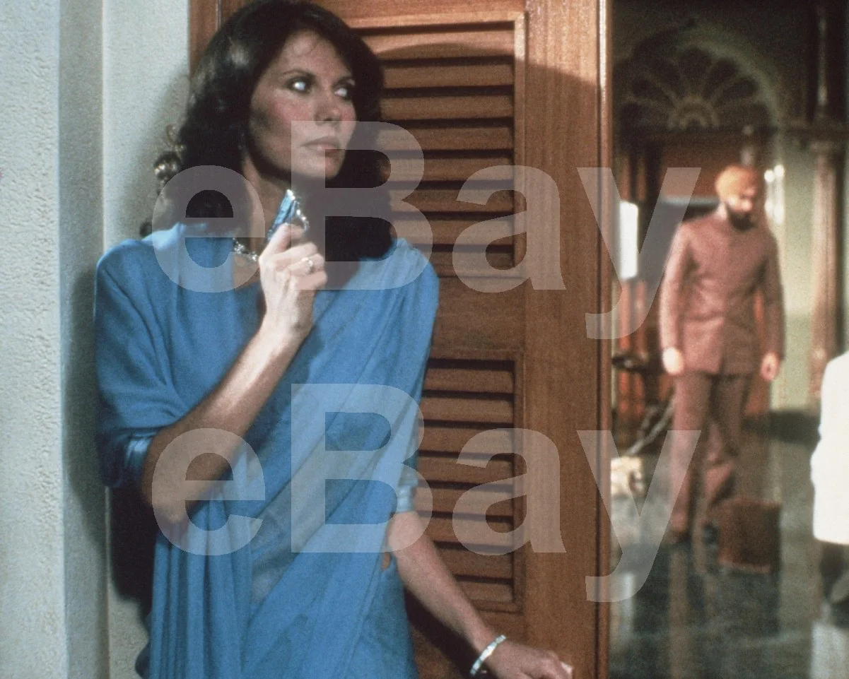 Octopussy - James Bond (1983) Maud Adams 16x12 Photo Poster Print, изображение 4