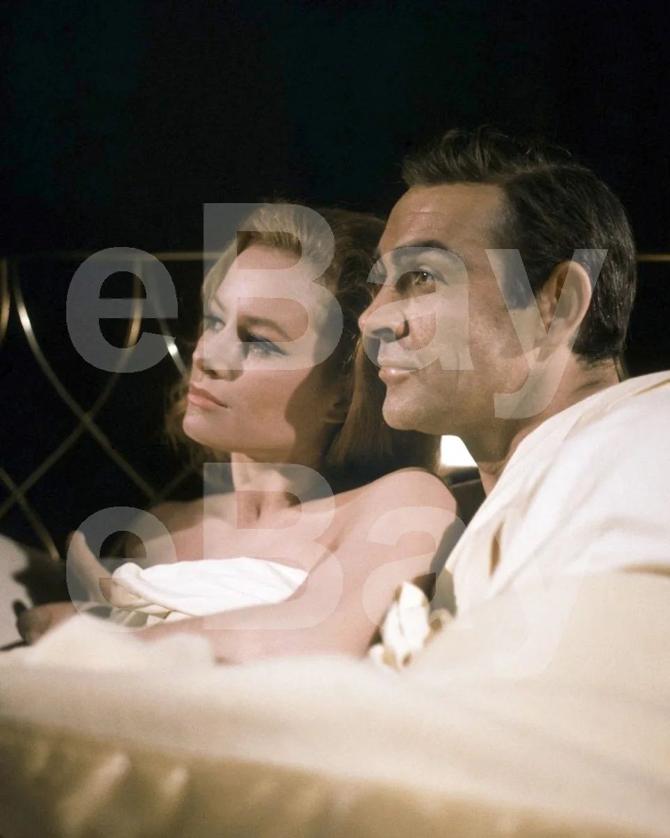 Thunderball - James Bond (1965) Sean Connery, Luciana Paluzzi 16x12 Photo, изображение 4
