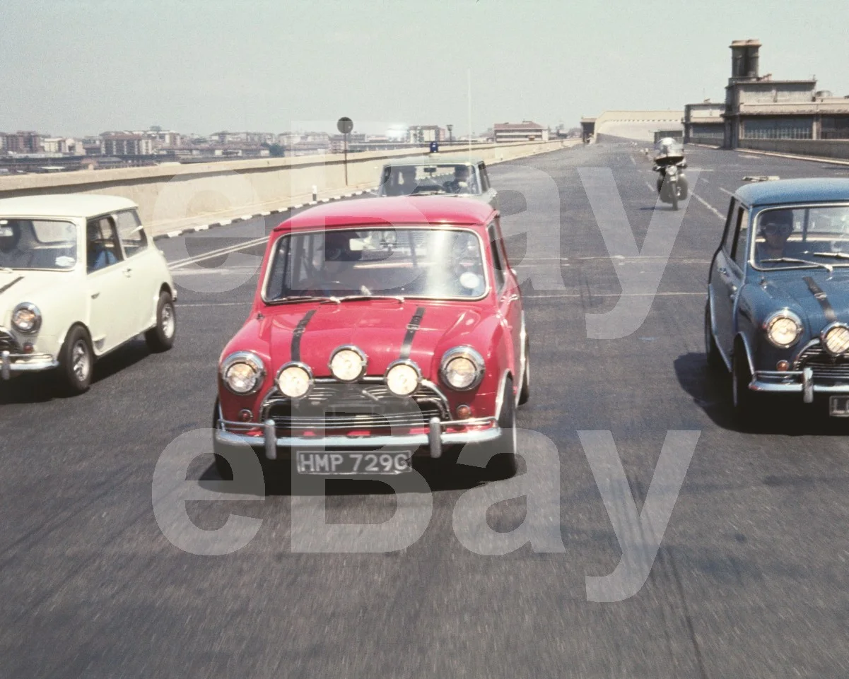 The Italian Job (1969) Car Scene Mini Cooper 16x12 Photo Poster Print, изображение 4