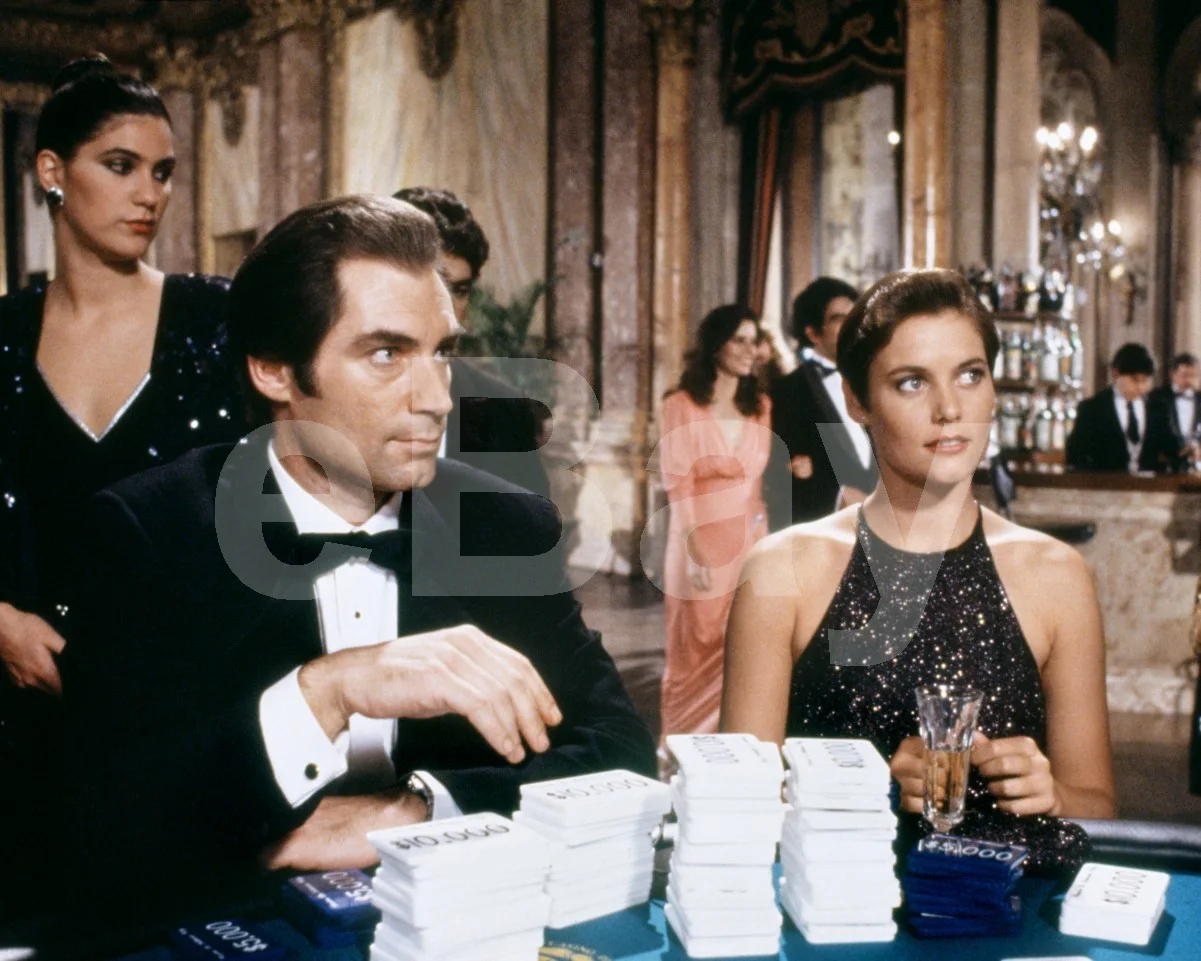 License to Kill - James Bond (1989) Timothy Dalton, Carey Lowell 16x12 Photo, изображение 4