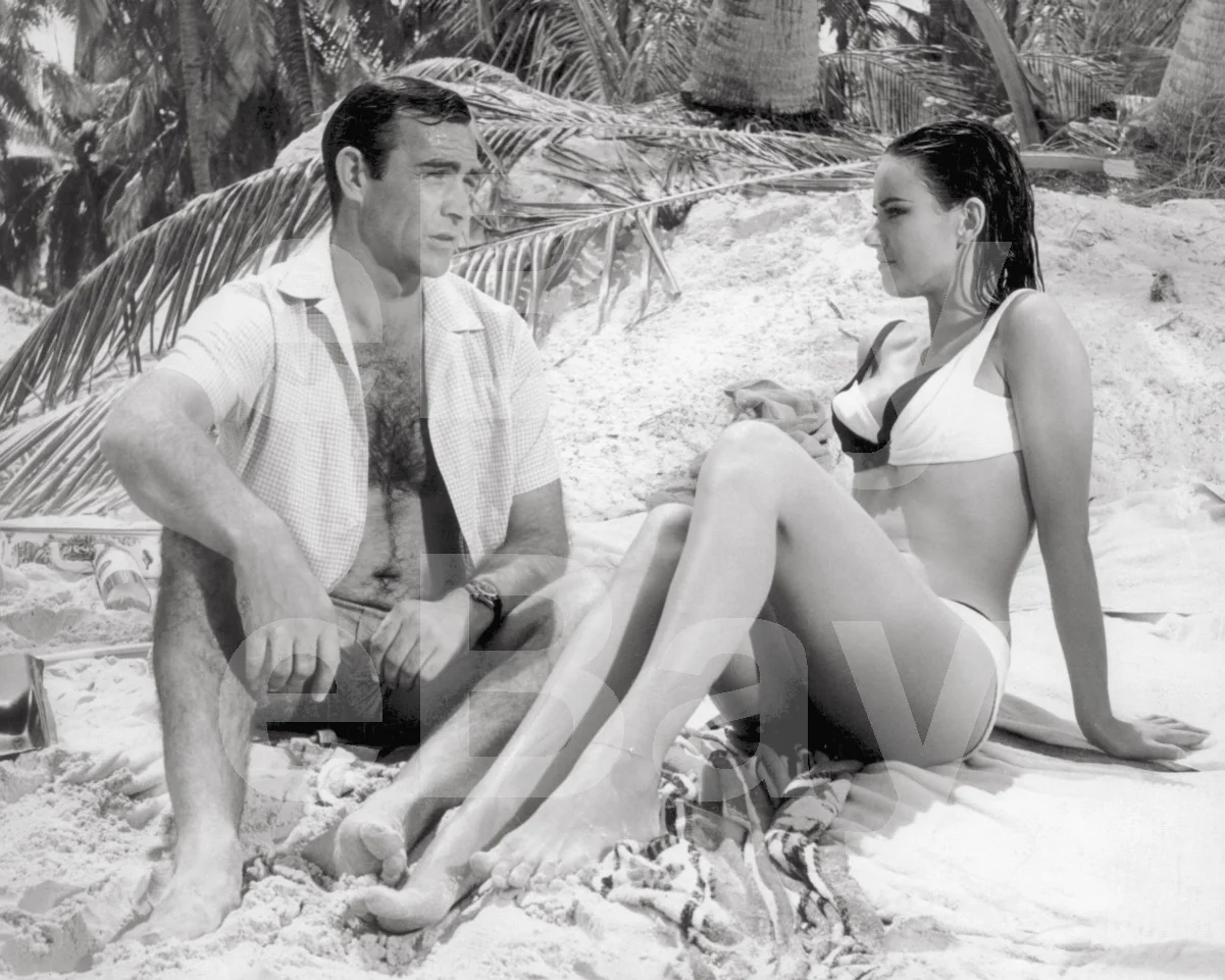 Thunderball - James Bond (1965) Claudine Auger, Sean Connery 16x12 Photo Poster, изображение 4