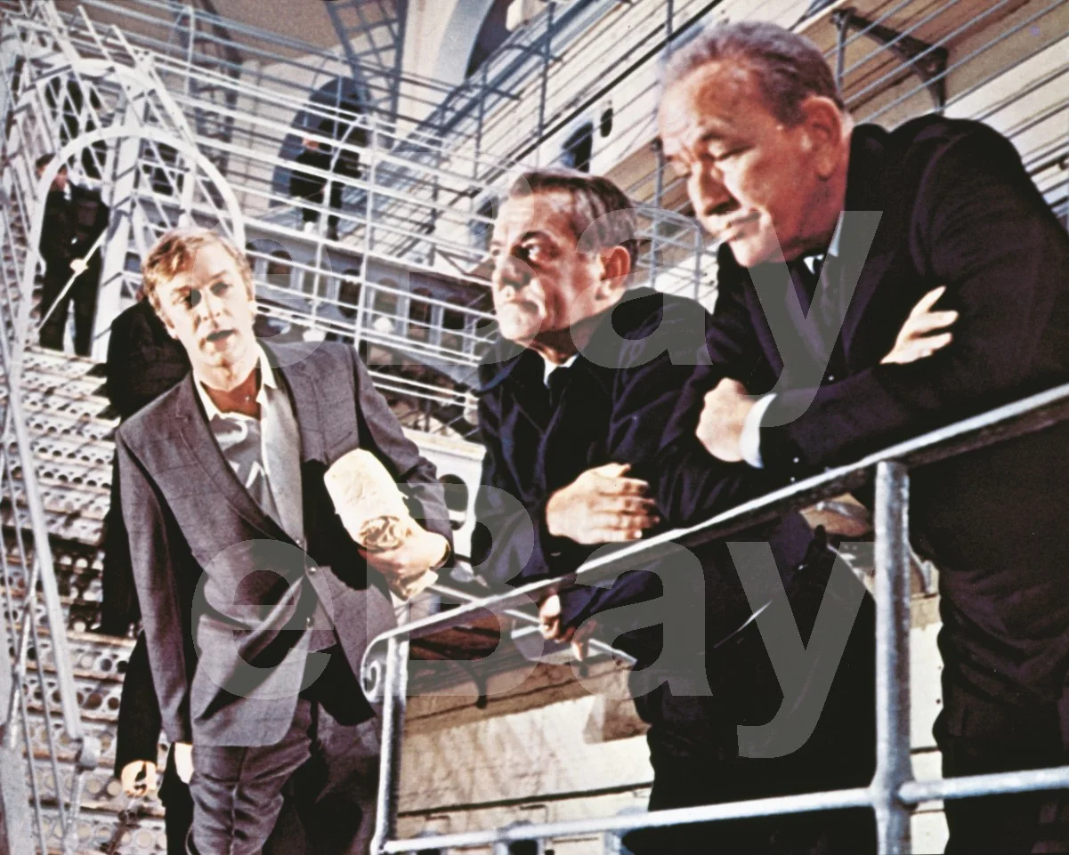 The Italian Job (1969) Michael Caine, Noel Coward 16x12 Photo Poster Print, изображение 4