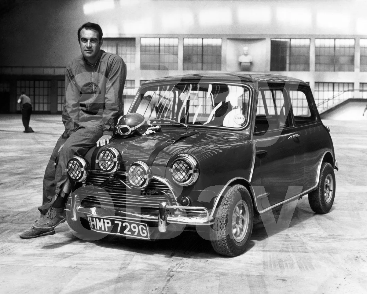 The Italian Job (1969) Remy Julienne 16x12 Photo Poster Print, изображение 4