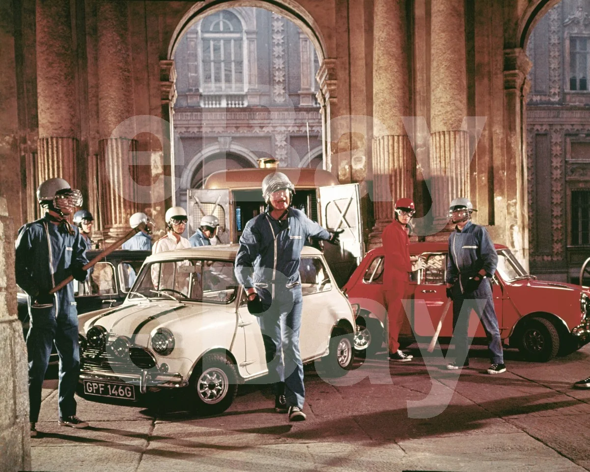The Italian Job (1969) Michael Caine 16x12 Photo Poster Print, изображение 4
