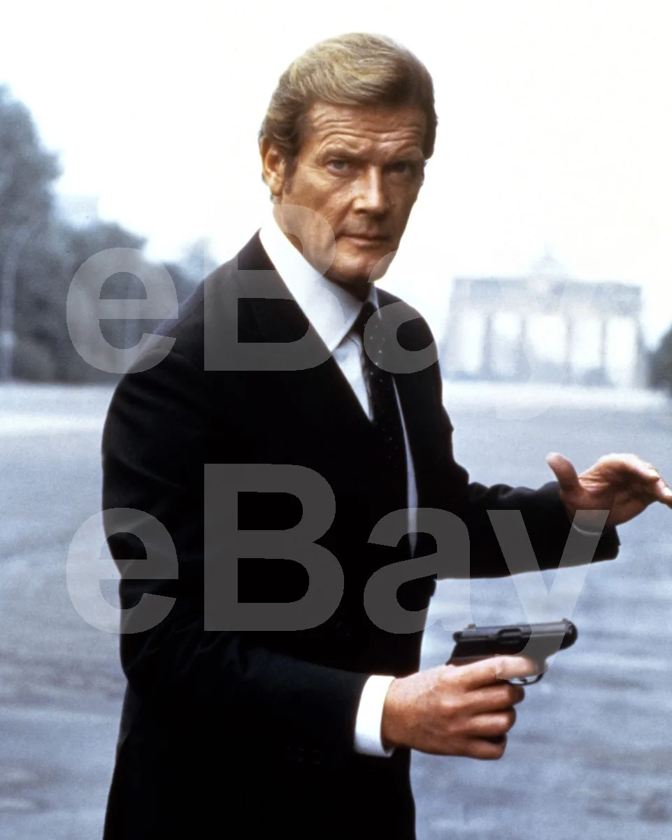 A View to a Kill - James Bond (1985) Roger Moore 16x12 Photo Poster Print, image 4