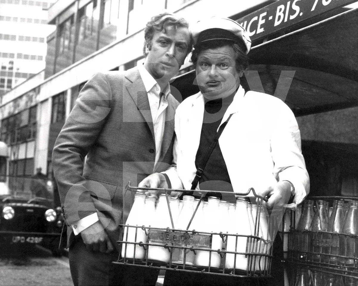 The Italian Job (1969) Michael Caine, Benny Hill 16x12 Photo Poster Print, изображение 4
