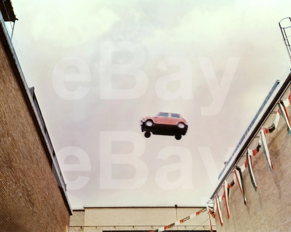 The Italian Job (1969) Car Scene 16x12 Photo Poster Print, изображение 4