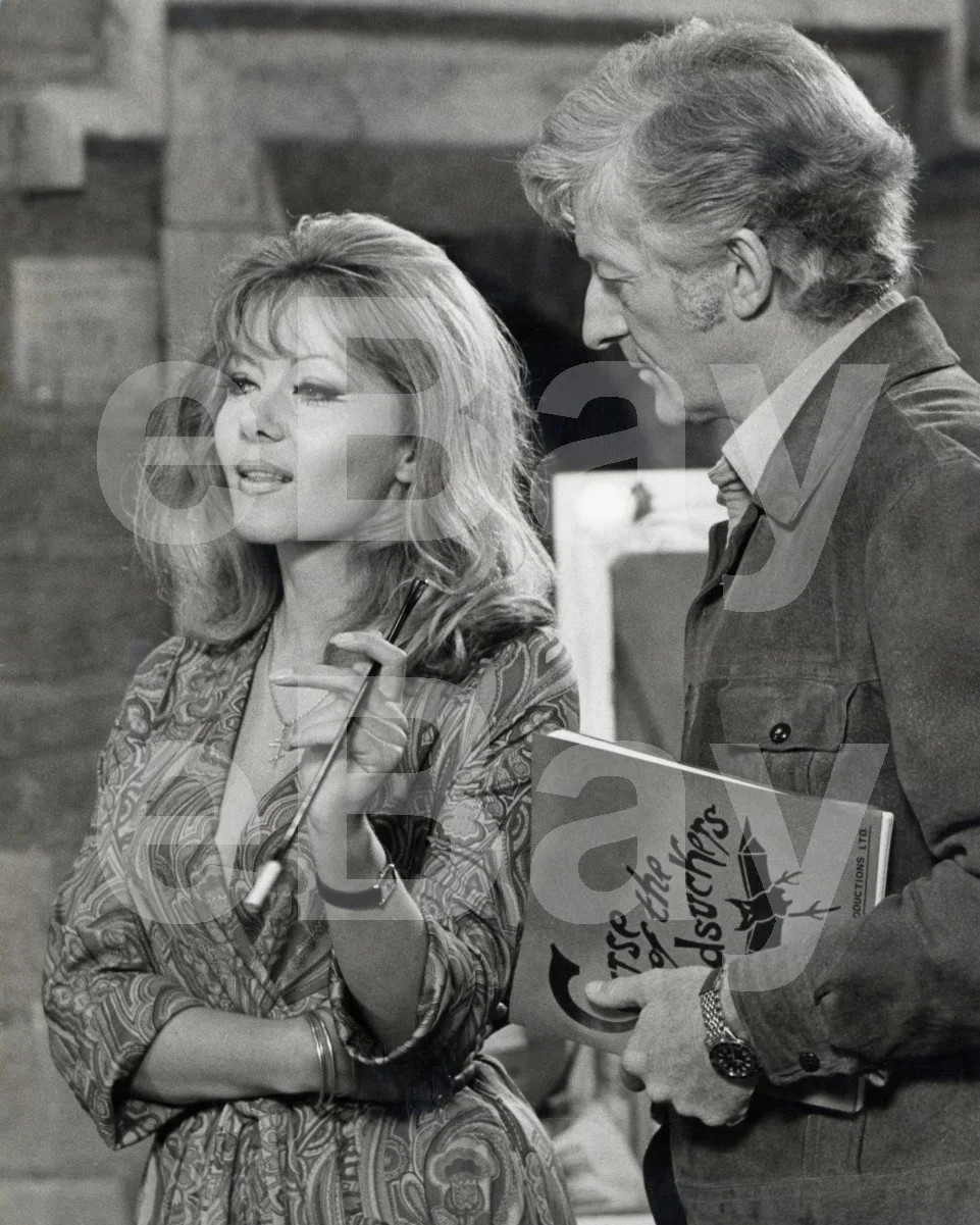 The House That Dripped Blood (1971) Ingrid Pitt, Jon Pertwee 16x12 Photo Poster, изображение 4