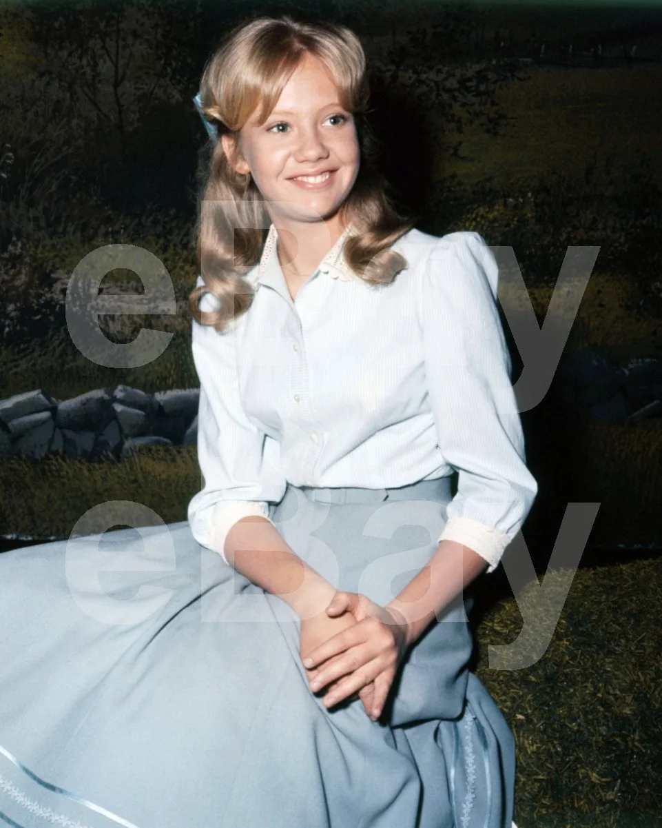 Hayley Mills 16x12 Photo Poster Print, изображение 4