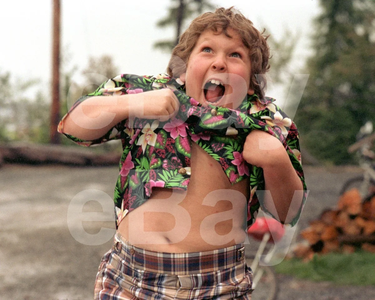 The Goonies (1985) Jeff Cohen "Chunk" 16x12 Photo Poster Print, изображение 4