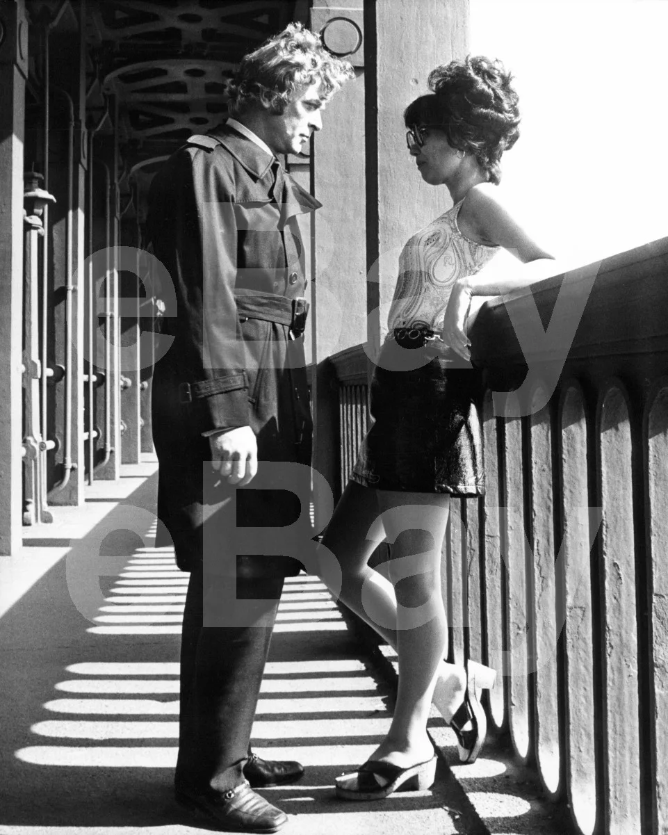 Get Carter (1971) Michael Caine, Dorothy White 16x12 Photo Poster Print, изображение 4