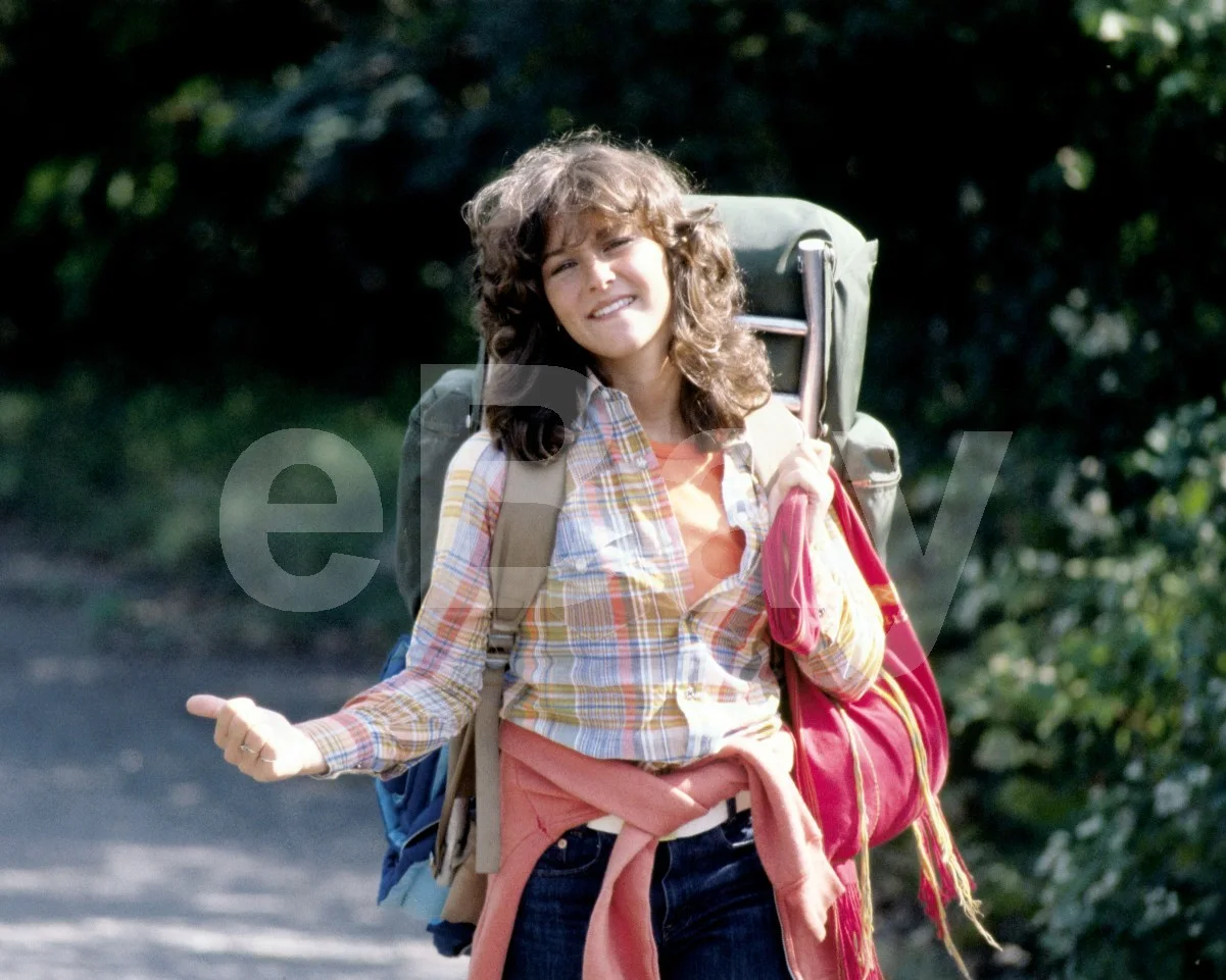 Friday the 13th (1980) Robbi Morgan 16x12 Photo Poster Print, изображение 4