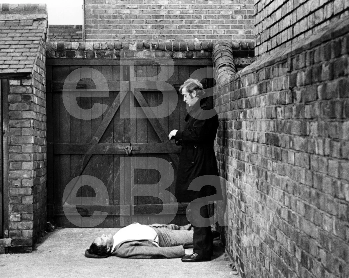 Get Carter (1971) Michael Caine, Glynn Edwards 16x12 Photo Poster Print, image 4