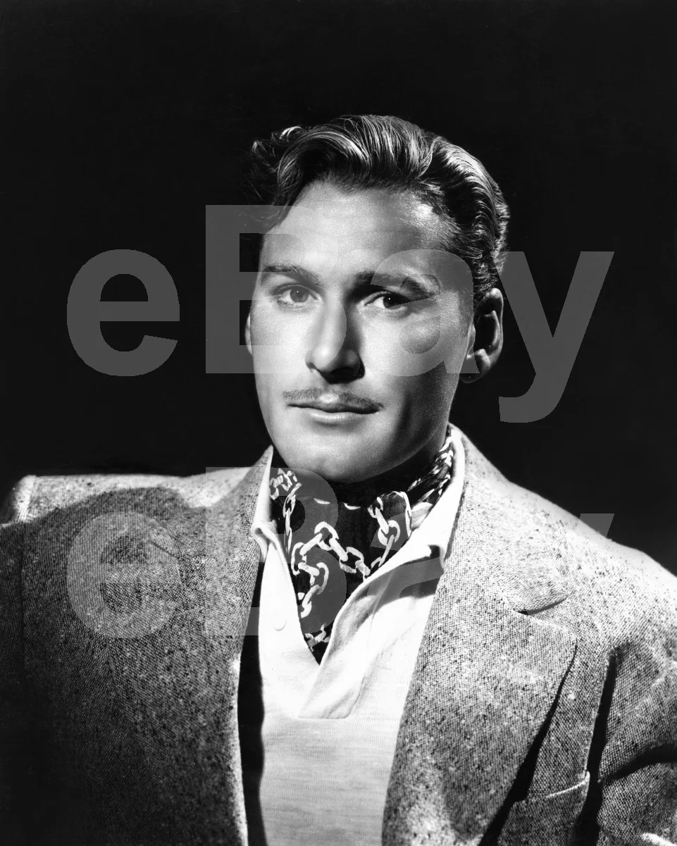 Errol Flynn 16x12 Photo Poster Print, изображение 4