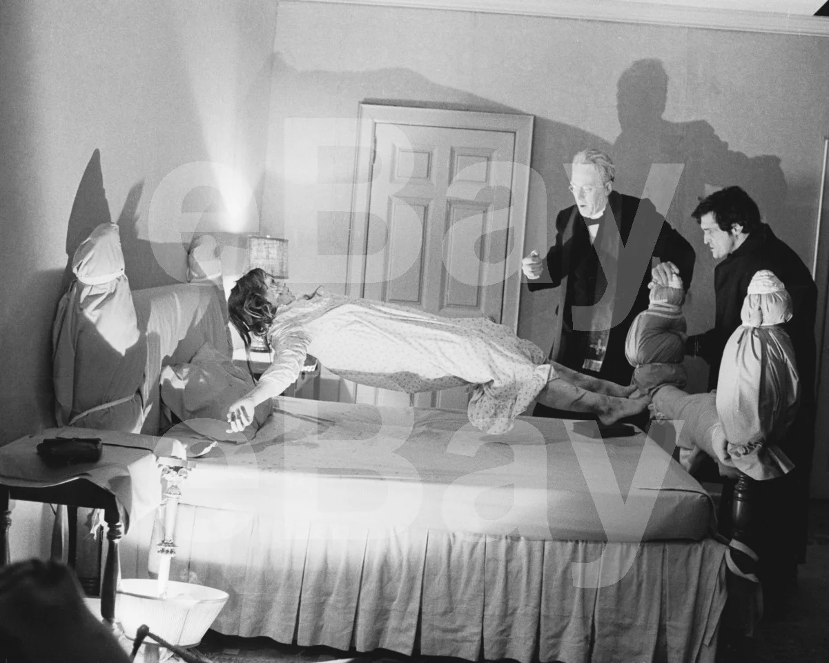 The Exorcist (1973) Linda Blair, Max von Sydow, Jason Miller 16x12 Photo Poster, изображение 4