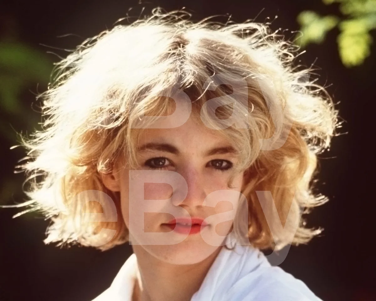 Emily Lloyd 16x12 Photo Poster Print, image 4