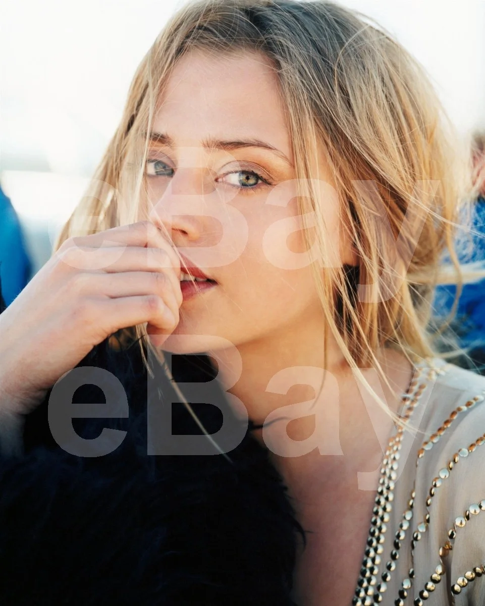 Estella Warren 16x12 Photo Poster Print, image 4
