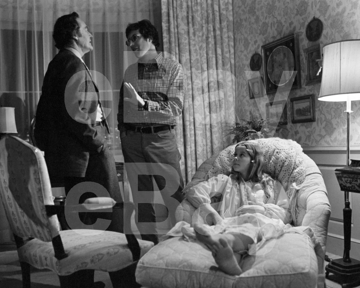 The Exorcist (1973) Linda Blair, William Friedkin "Director" 16x12 Photo Poster, изображение 4