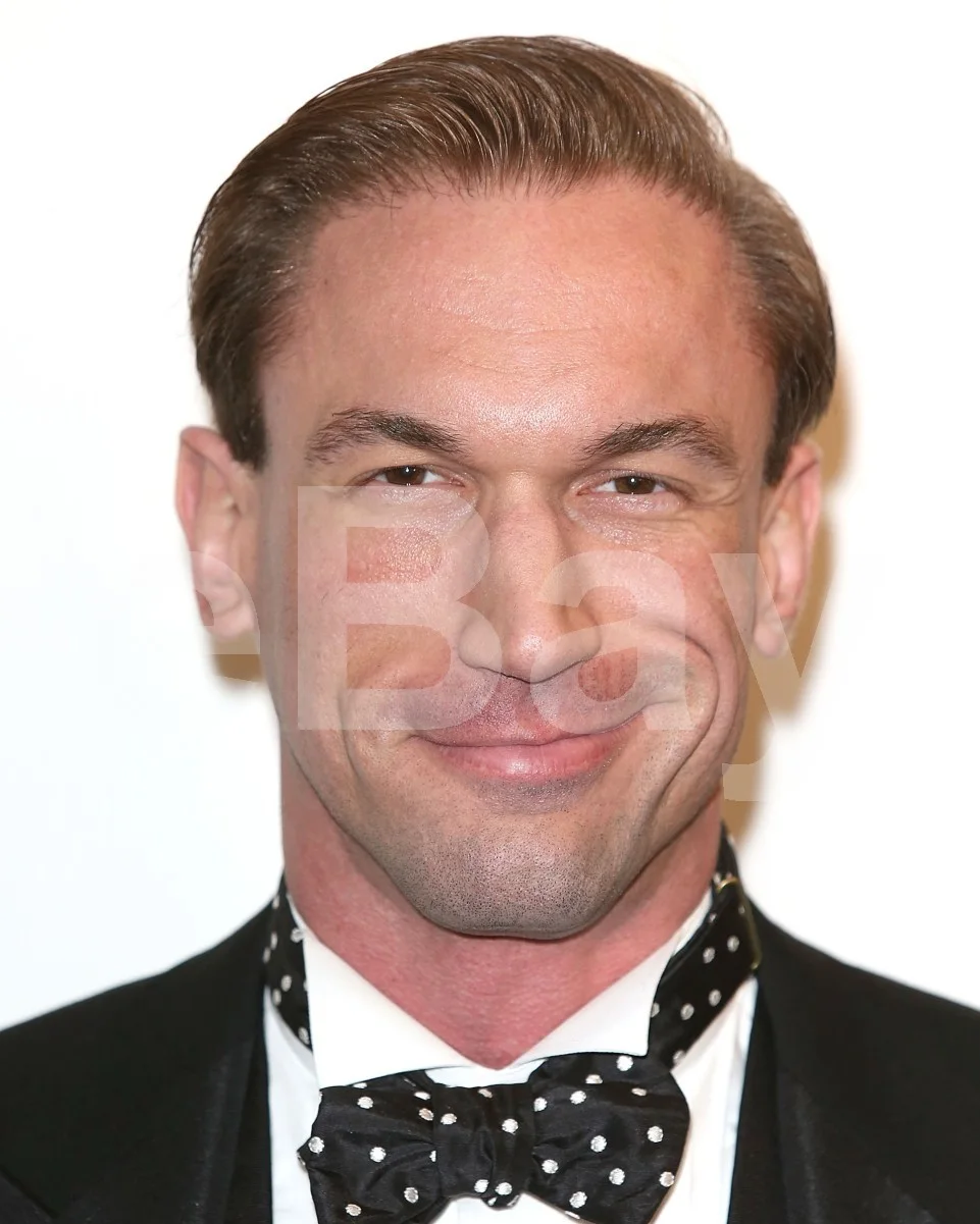 Dr Christian Jessen 16x12 Photo Poster Print, image 4