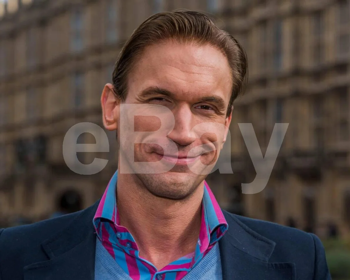 Dr Christian Jessen 16x12 Photo Poster Print, image 4