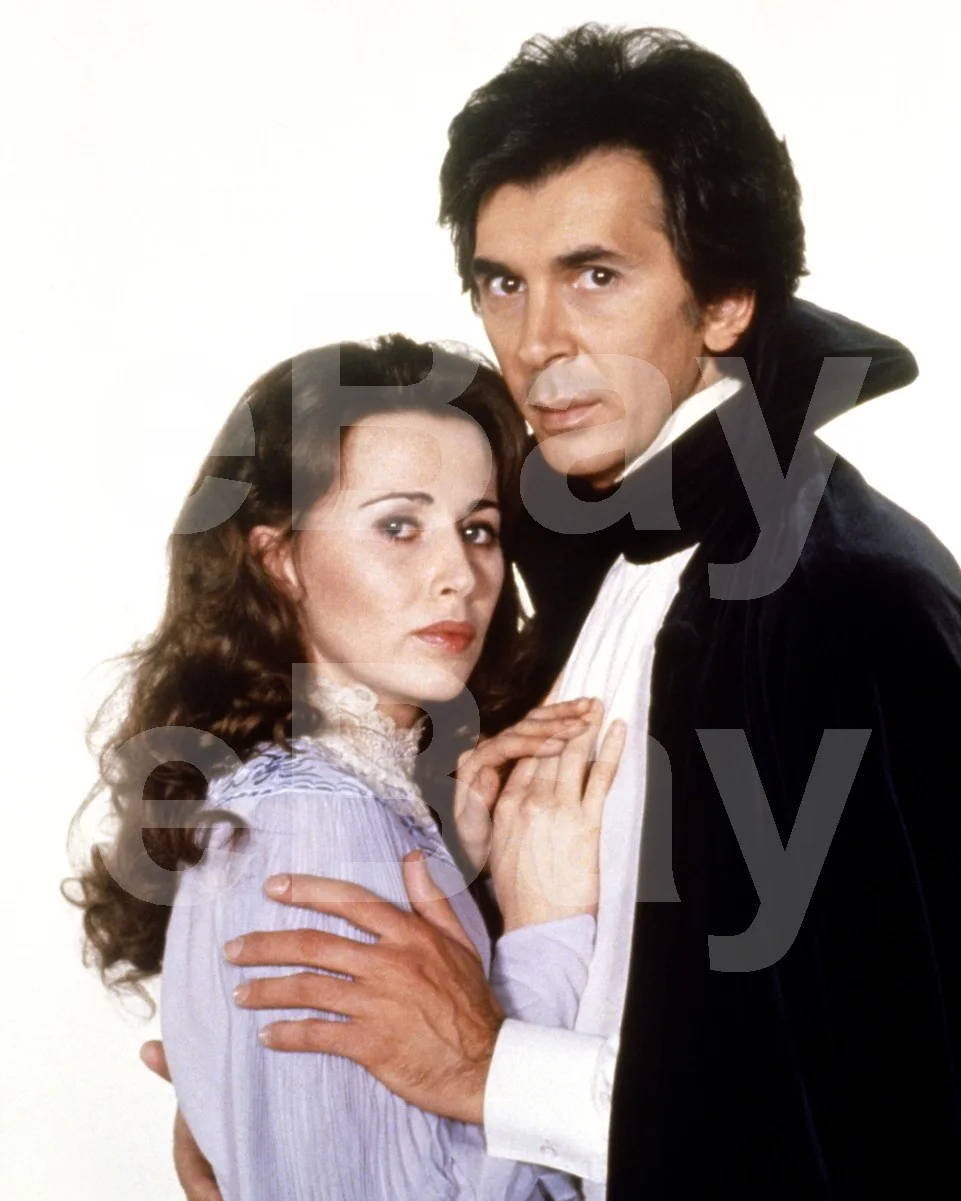 Dracula (1979) Kate Nelligan, Frank Langella 16x12 Photo Poster Print, изображение 4