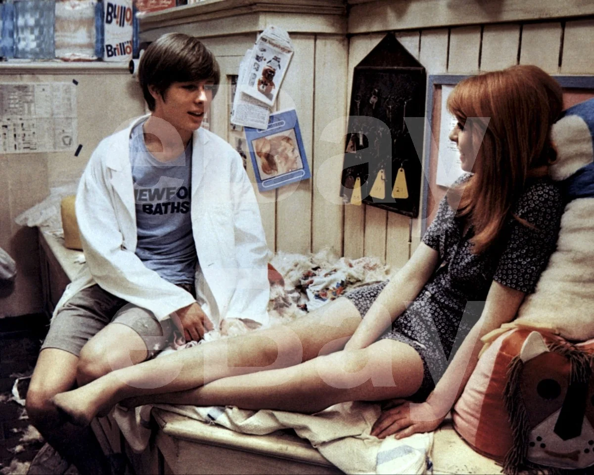 Deep End (1970) Jane Asher, John Moulder-Brown 16x12 Photo Poster Print, image 4