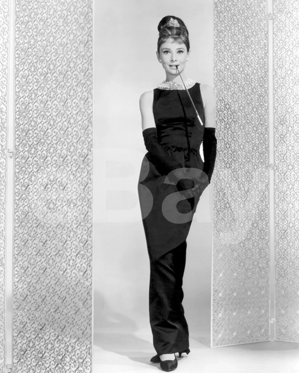 Breakfast at Tiffany's (1961) Audrey Hepburn 16x12 Photo Poster Print, image 4