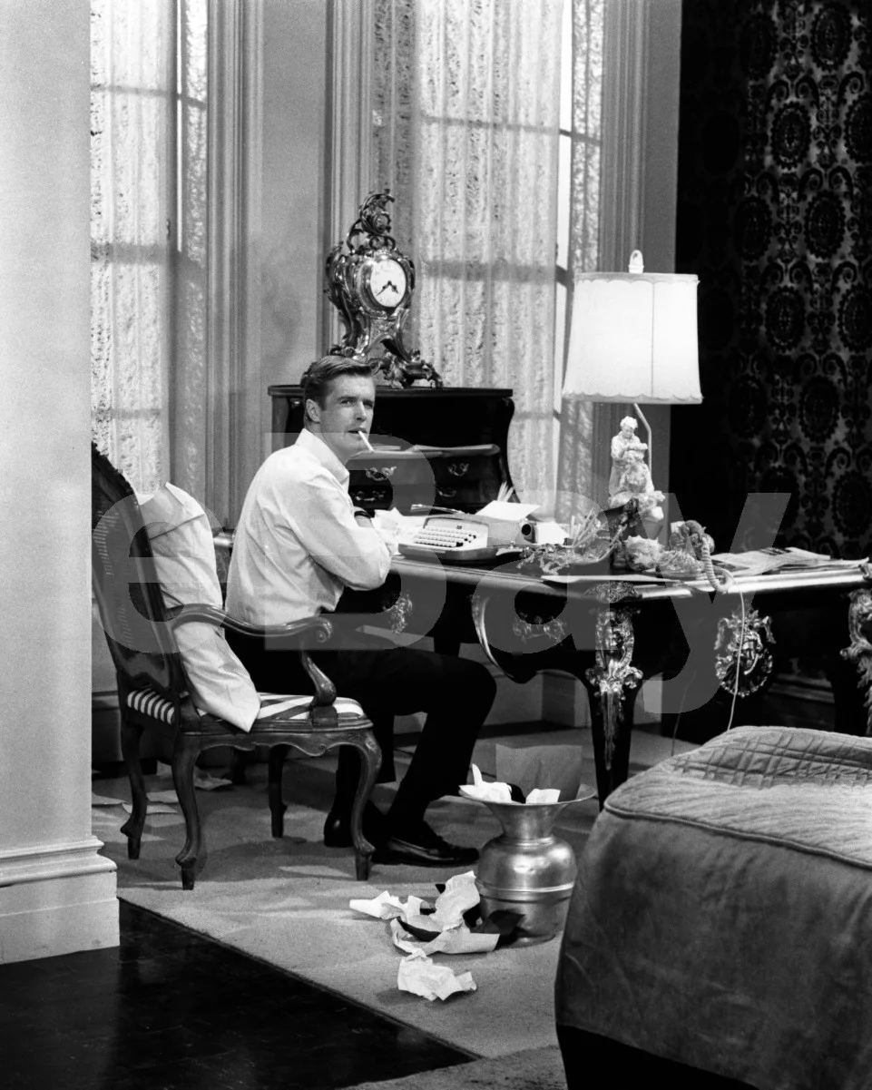 Breakfast at Tiffany's (1961) George Peppard 16x12 Photo Poster Print, изображение 4