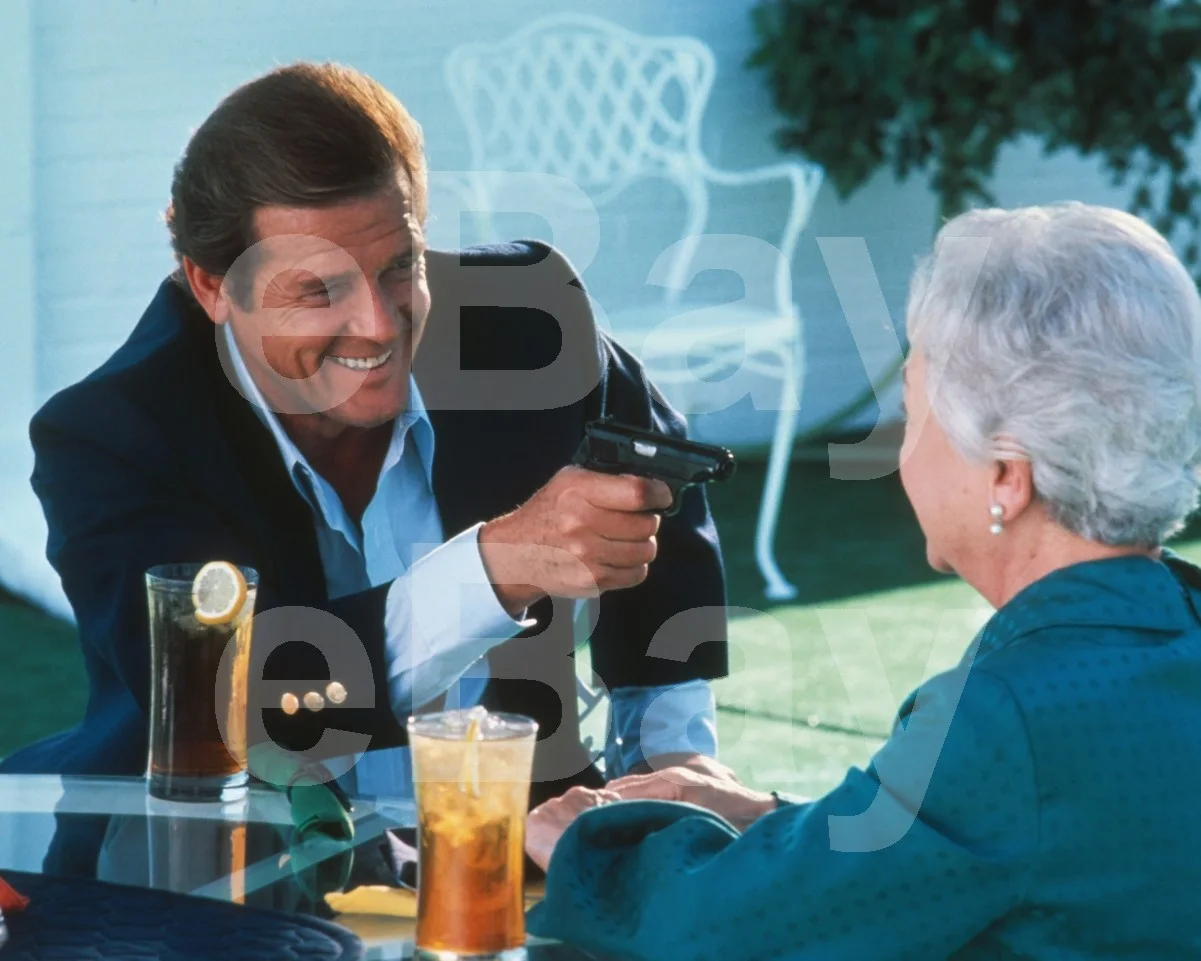 The Cannonball Run (1981) Roger Moore 16x12 Photo Poster Print, изображение 4