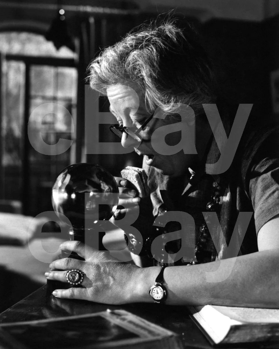 Blithe Spirit (1945) Margaret Rutherford "Miss Marple" 16x12 Photo Poster, image 4